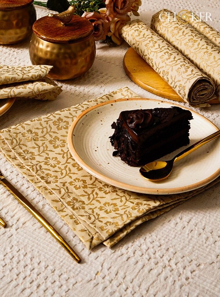 The Ultimate Guide to E-commerce Photography: How an E-commerce Photographer Boosts Sales